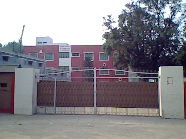 St Anthonys College Photos