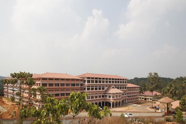 Sree Narayana Gurukulam College of Engineering   