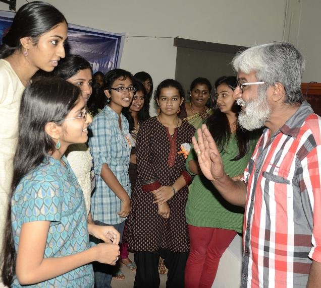 MOPVCWM O P Vaishnav College for Women