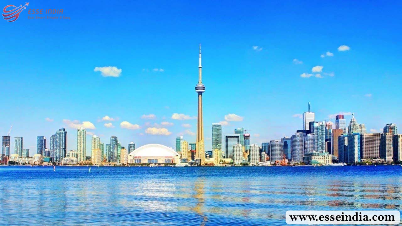 Esse India || Canada had more than 1 million job vacancies in this year