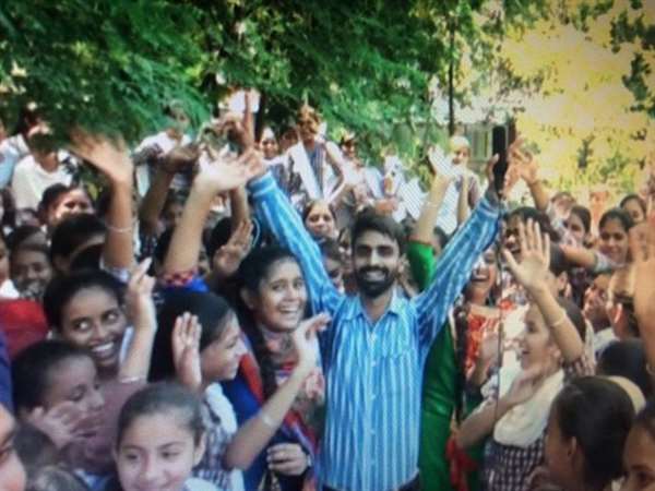Photo with fans