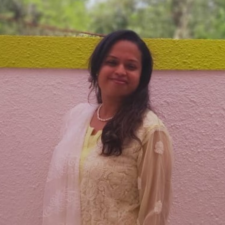 Tanuja Bhatt