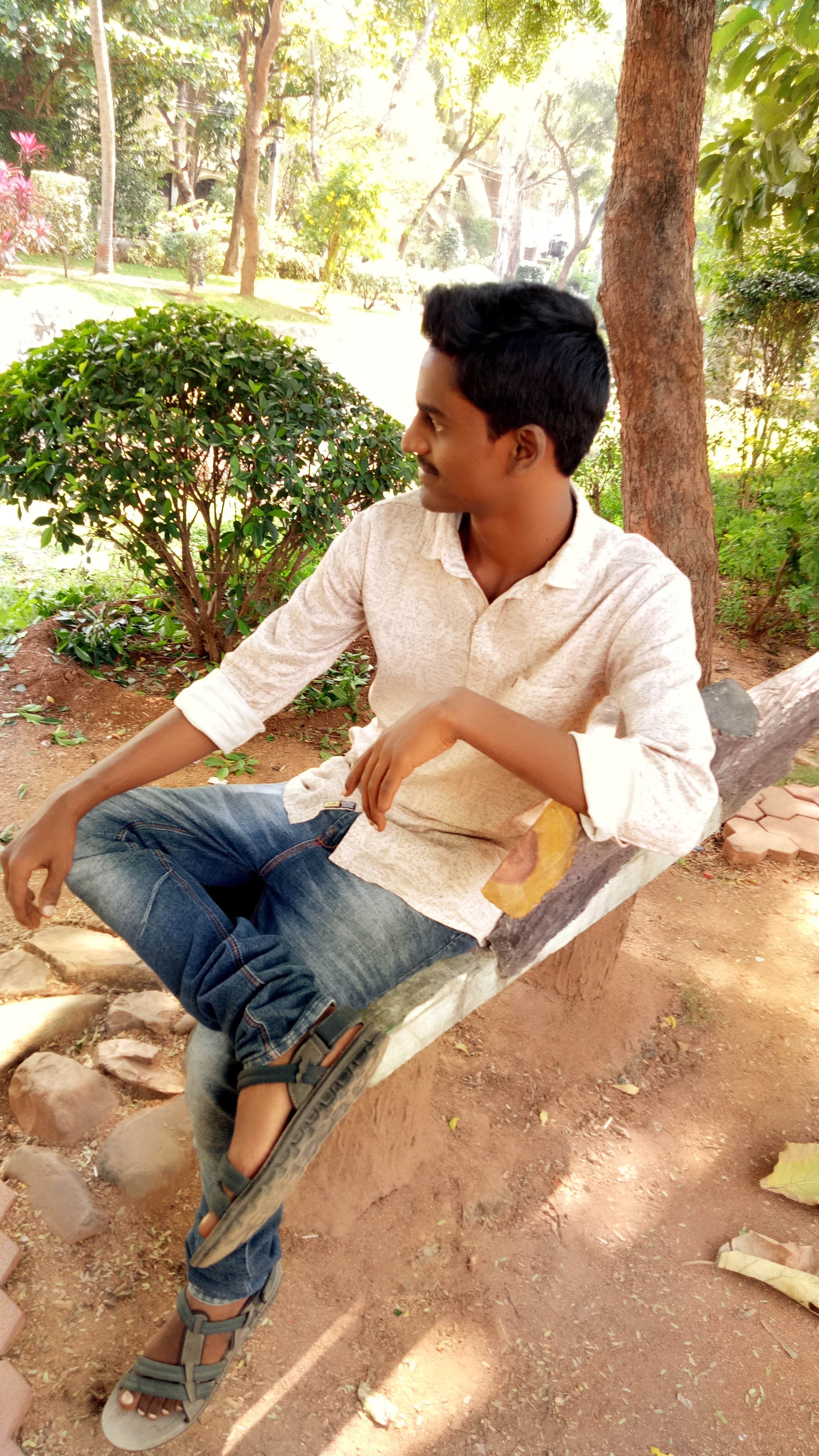 Midhun Chakravarthy