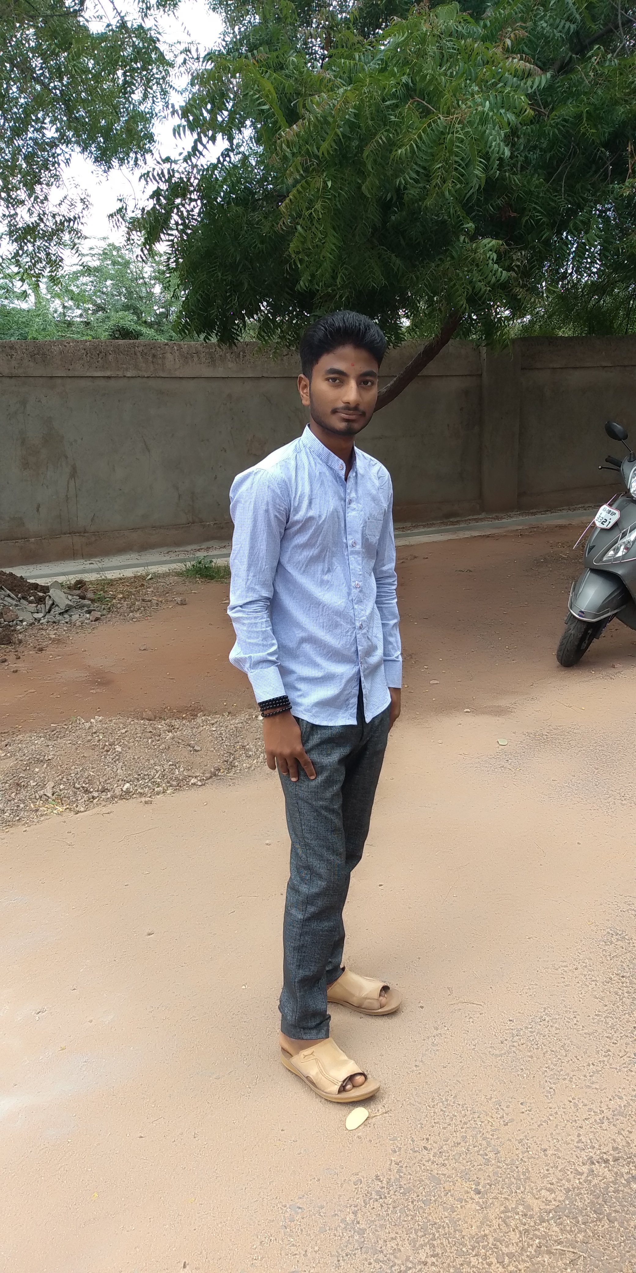 Santosh Kadeshanavar