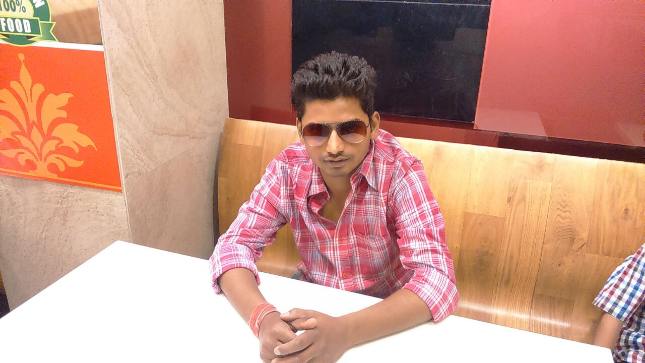 Karam  Veer