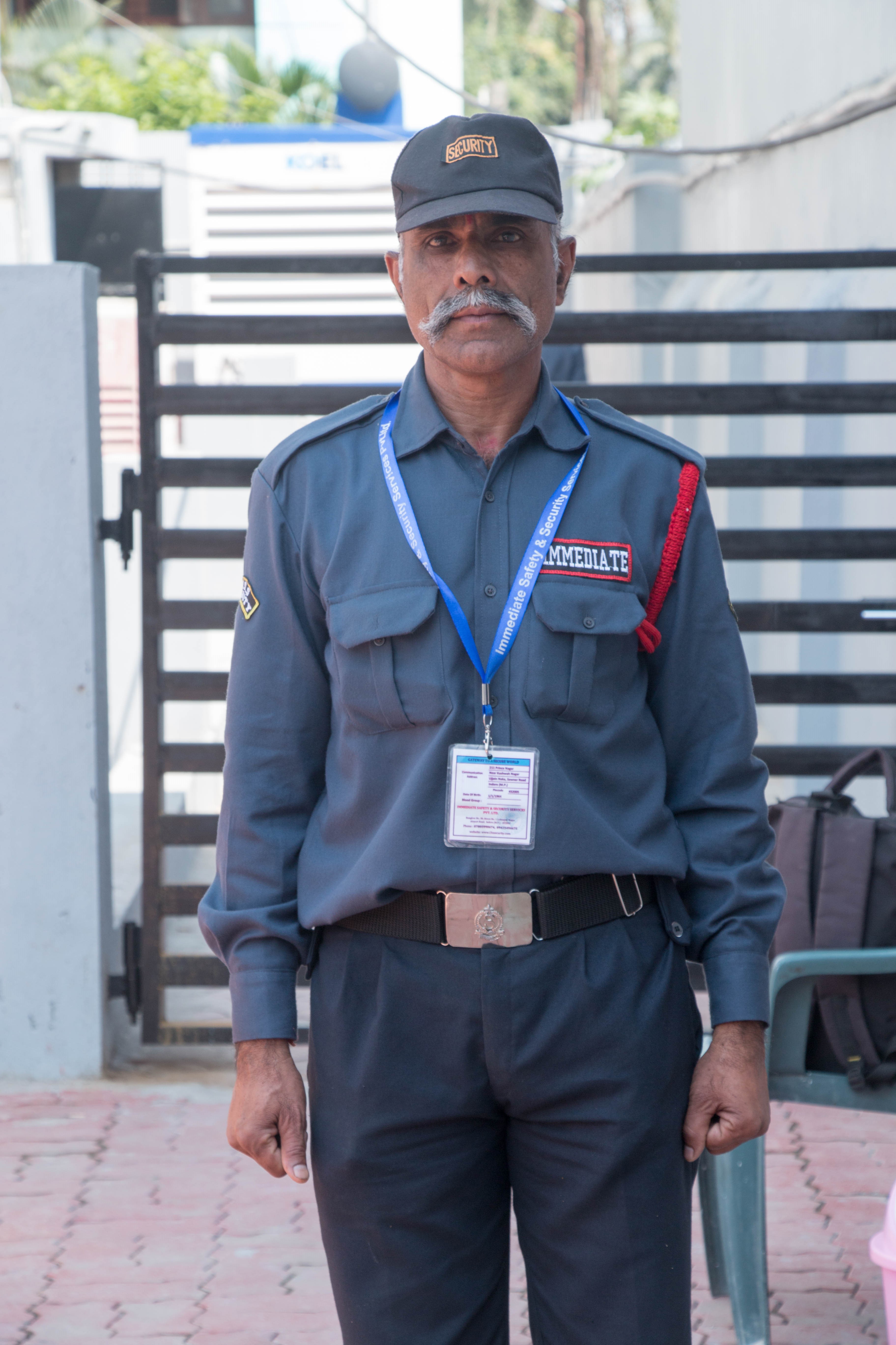 Guidelines for security personnel assisting police in lock down duty